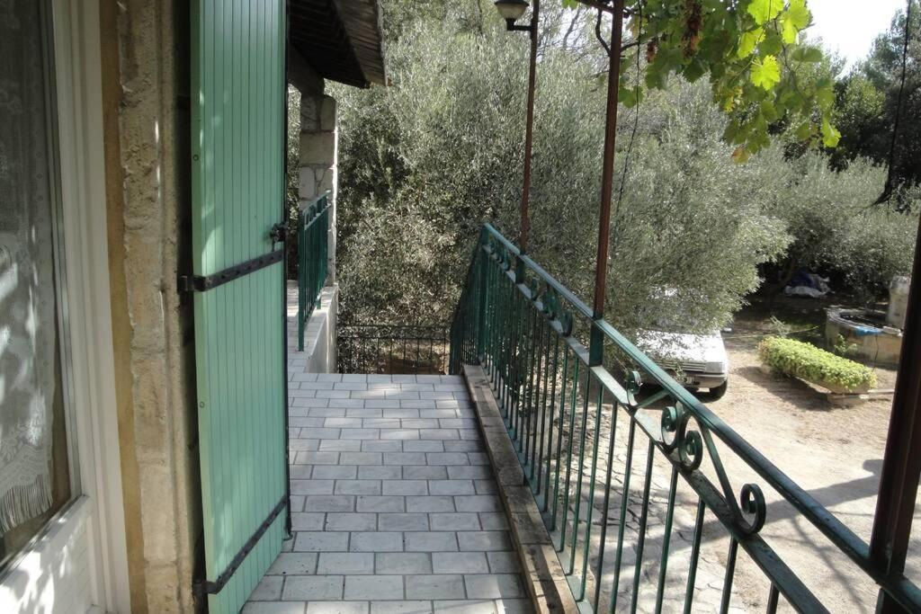 Apartment De Lucien Entre Arles, Nimes, Avignon.