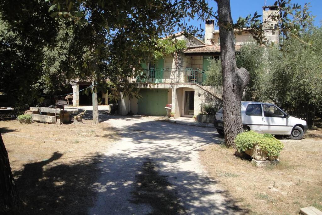 De Lucien Entre Arles, Nimes, Avignon. Apartment Beaucaire (Gard)