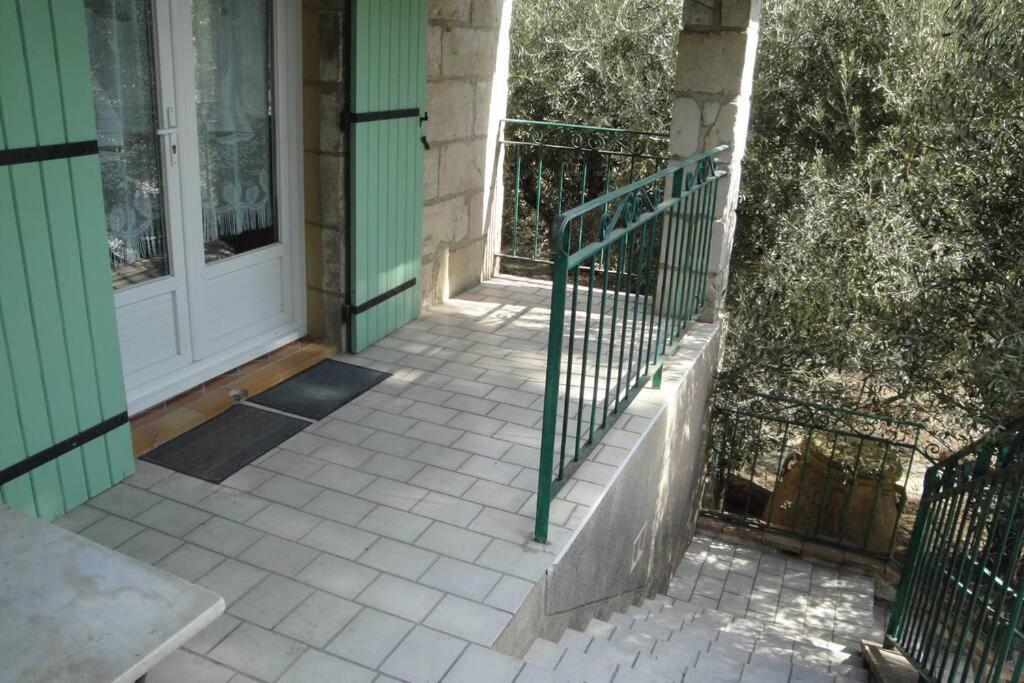 De Lucien Entre Arles, Nimes, Avignon. * Beaucaire (Gard)